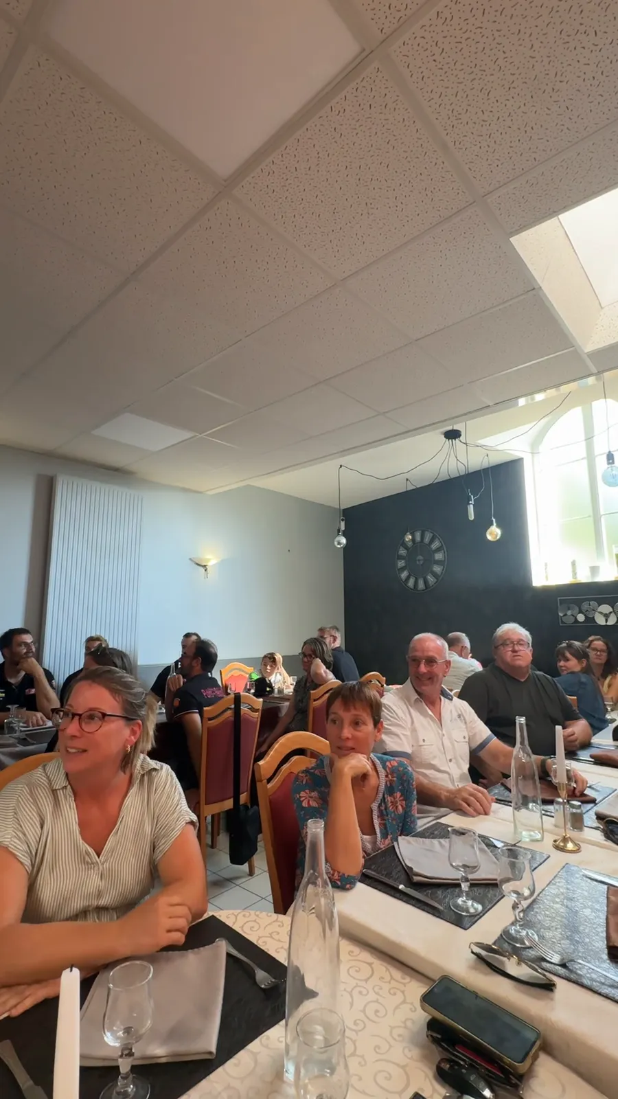 Déjeuner convivial au resto